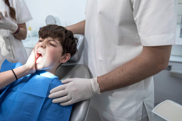 Best Dentist for Tooth Abscess  in Pink, OK
